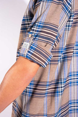 Mao shirt with wood buttons